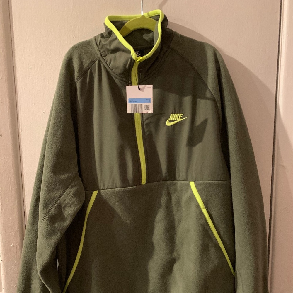 Nike Men’s Fleece Pullover